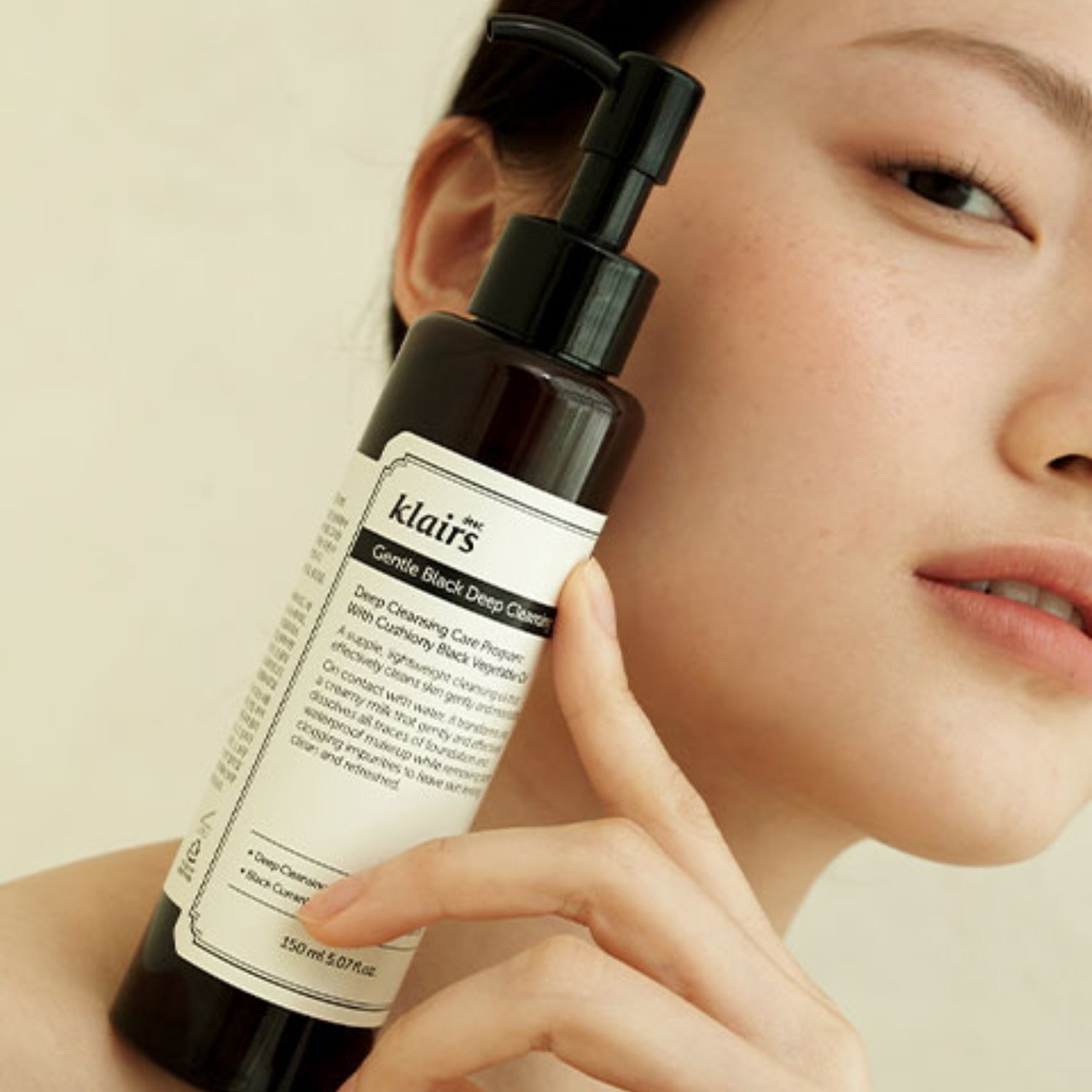 KLAIRS® Gentle Black Deep Cleansing Oil (150ml)